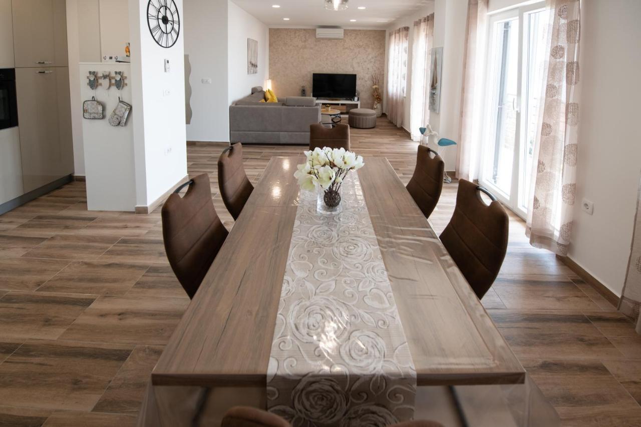 Apartman Rubinic Ičići Eksteriør bilde